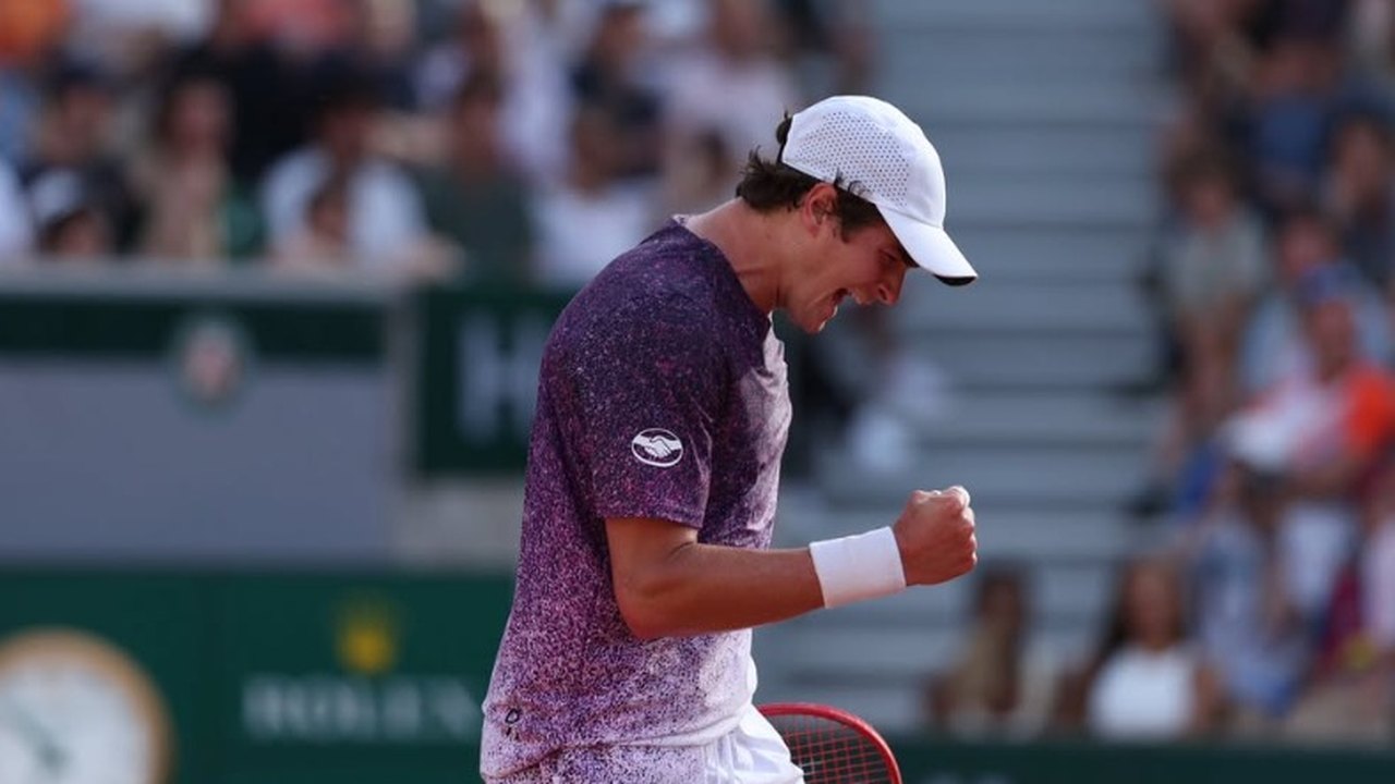 João Fonseca sente desconforto no ombro e desiste do ATP de Eastbourne