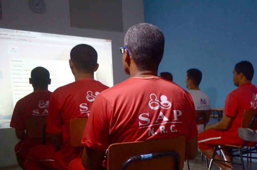 Palestra ajuda reeducandos a trilhar um futuro promissor após o cárcere