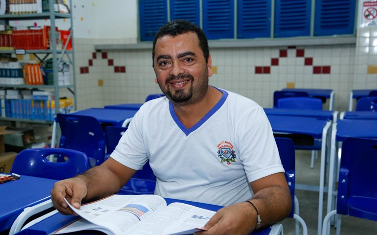  AL é único estado brasileiro com 100% de adesão ao Pacto EJA para superar analfabetismo de jovens e adultos 