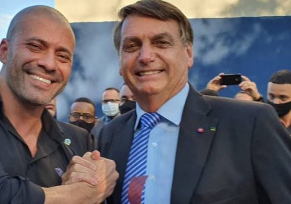 Bolsonaro concede perdão a deputado Daniel Silveira