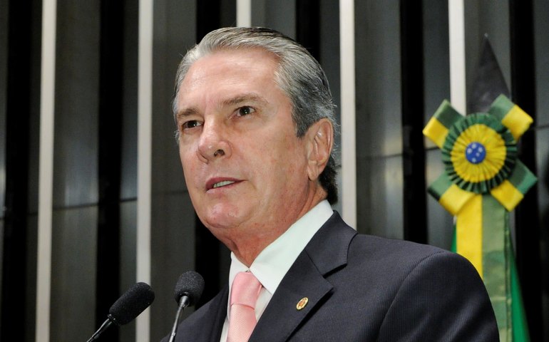 Collor lamenta falta de pedido prévio de esclarecimentos aos citados