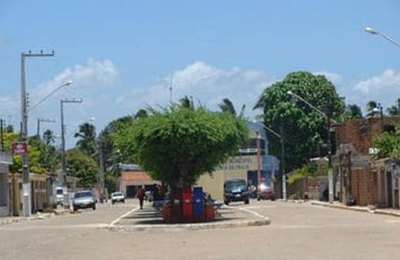 Prefeita Jeannyne entrega duas escolas na comemoração dos 24 anos de Jequiá da Praia