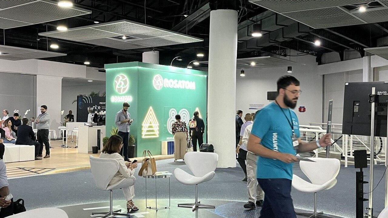'Sem energia nuclear, não conseguiremos' nos livrar do carbono, diz diretor-adjunto da AIEA