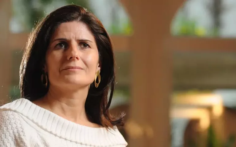 Zeina Latif: falas e atitudes de Lula e Moraes atrapalham negociações sobre tarifaço com EUA