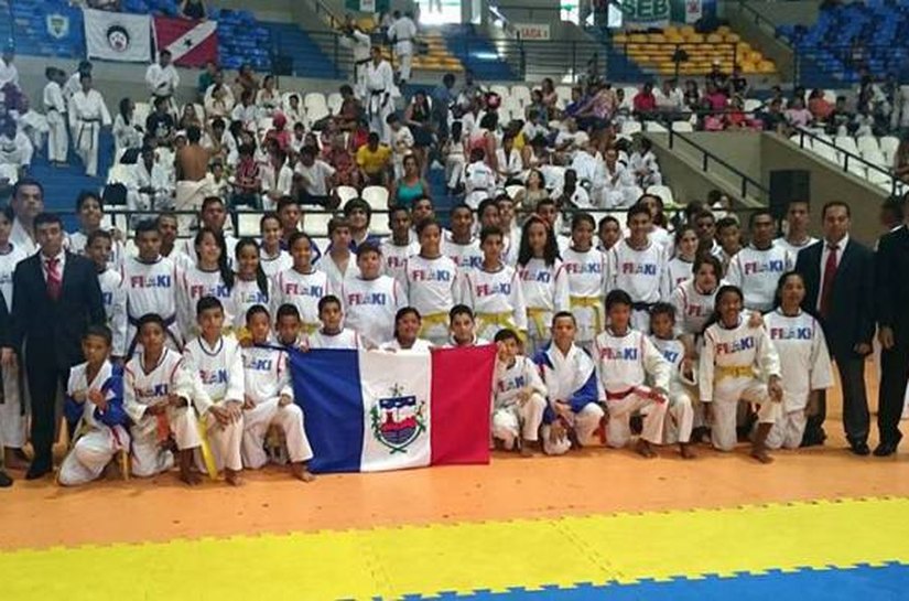 Atletas de Coruripe conquistam medalhas no Campeonato de Karate