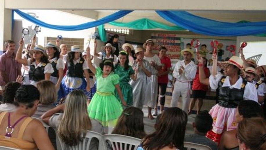 Escola Rosalvo Ribeiro desenvolve atividades de educação inclusiva