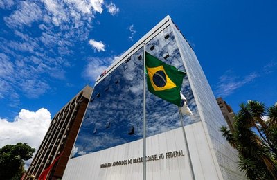 Vitória da advocacia: publicada lei que assegura natureza alimentar aos honorários contratuais