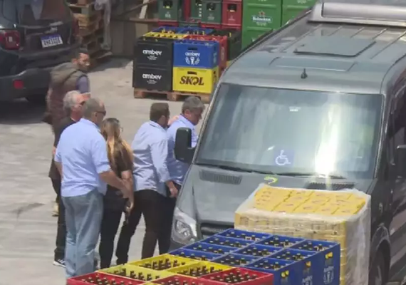 Tiroteio interrompe campanha de Tarcísio em Paraisópolis (SP)