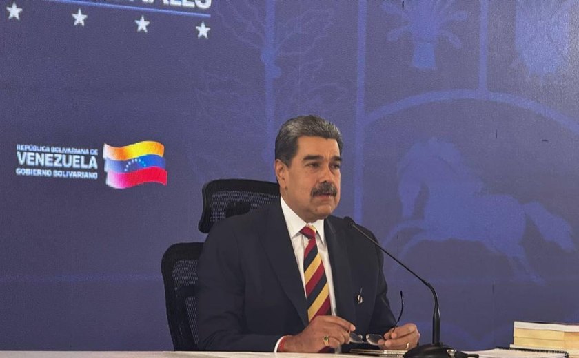 Maduro diz que Trump 'deve ter cuidado' e que América Latina vive 'maior ameaça' da história