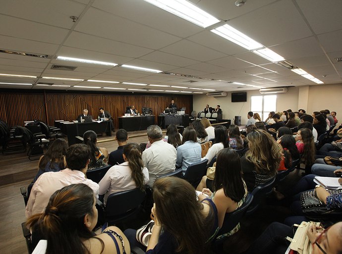 Réu não comparece e júri de vereador de Palestina é adiado pela Justiça