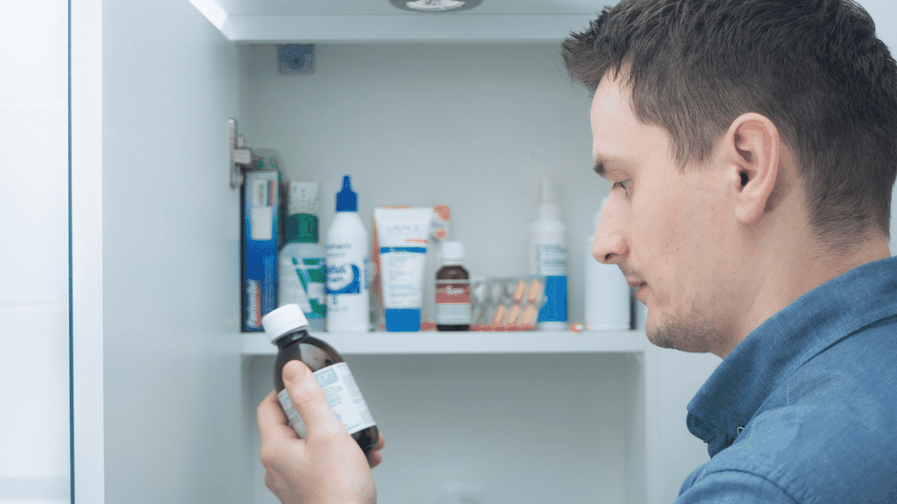 Calor pode comprometer medicamentos; veja cuidados e onde não os guardar