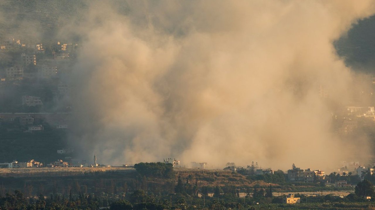 Israel promove novos bombardeios ao Líbano e civis tentam deixar país