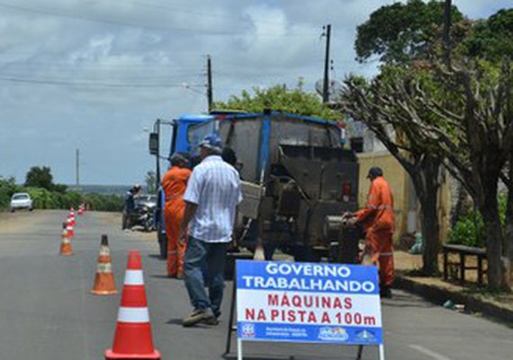 Teotonio inaugura acesso de Palmeira de Fora à BR 316