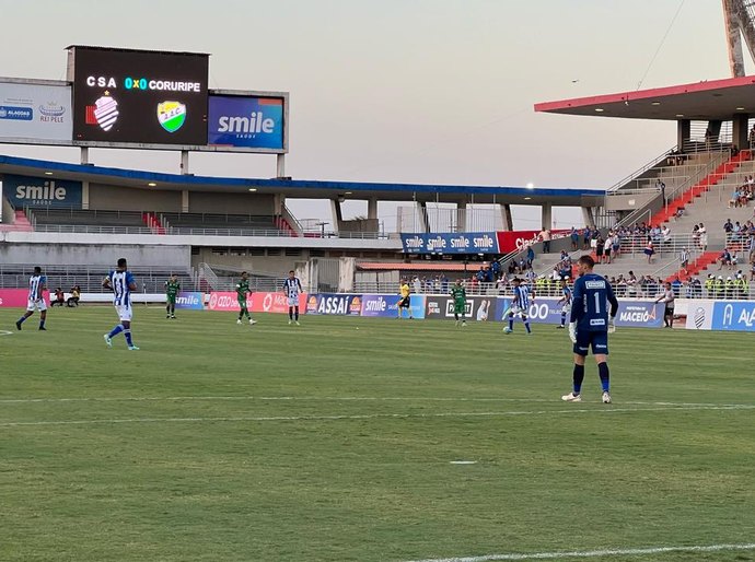 Coruripe é prejudicado pela arbitragem e perde para o CSA no jogo de estreia no Alagoano
