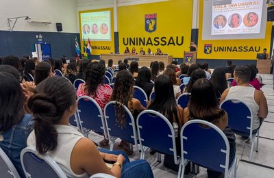 Evento motiva alunos de Biomedicina a empreenderem na área estética