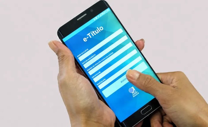 Eleitores que estiverem fora do domicílio eleitoral poderão justificar a ausência por aplicativo