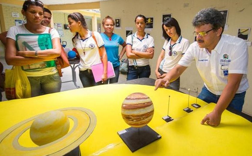 Alunos da rede pública participam Olimpíada Brasileira de Astronomia