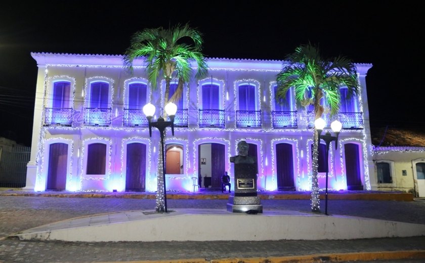Decoração natalina e apresentações culturais marcarão o início do “Acender das luzes” em Marechal Deodoro, nesta segunda-feira (06)