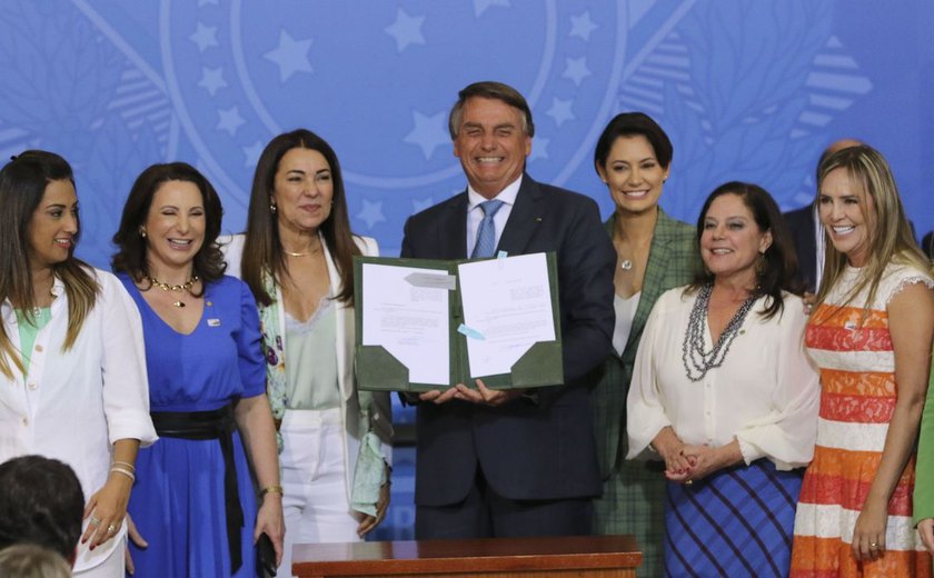 Governo Federal vai liberar parcelas do FGTS para pagamento de creche