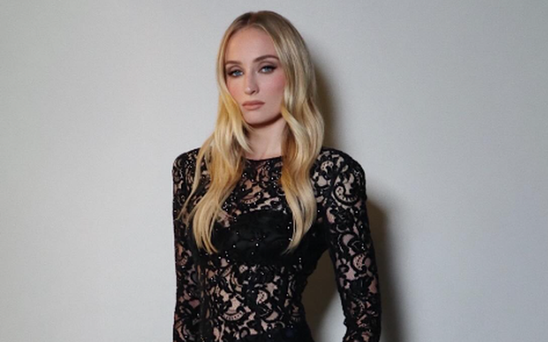 'Tomb Raider' ganhará nova série com Sophie Turner no papel de Lara Croft