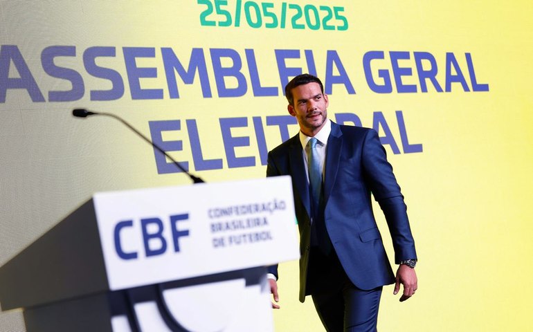 Candidato único, Samir Xaud é eleito presidente da CBF