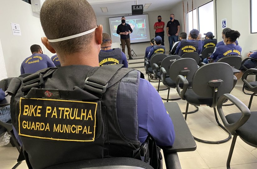 Bike Patrulha passa por instrução para contínuo aperfeiçoamento de ações