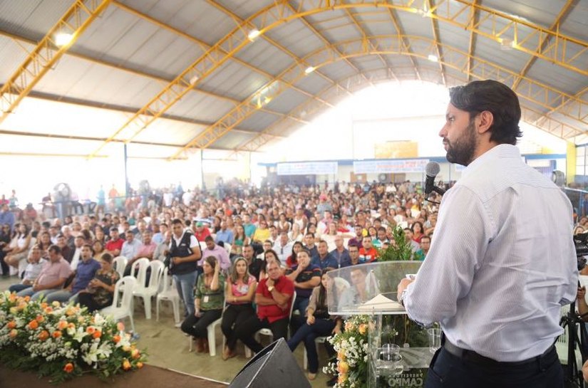 Em Luziápolis, ministro das Cidades autoriza início de obras de abastecimento e esgotamento
