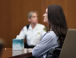 Jurados retomarão as deliberações no julgamento do assassinato de Lindsay Clancy.