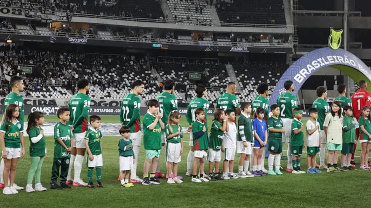 Palmeiras vence reservas do São Paulo e torce pelo Corinthians para manter a liderança