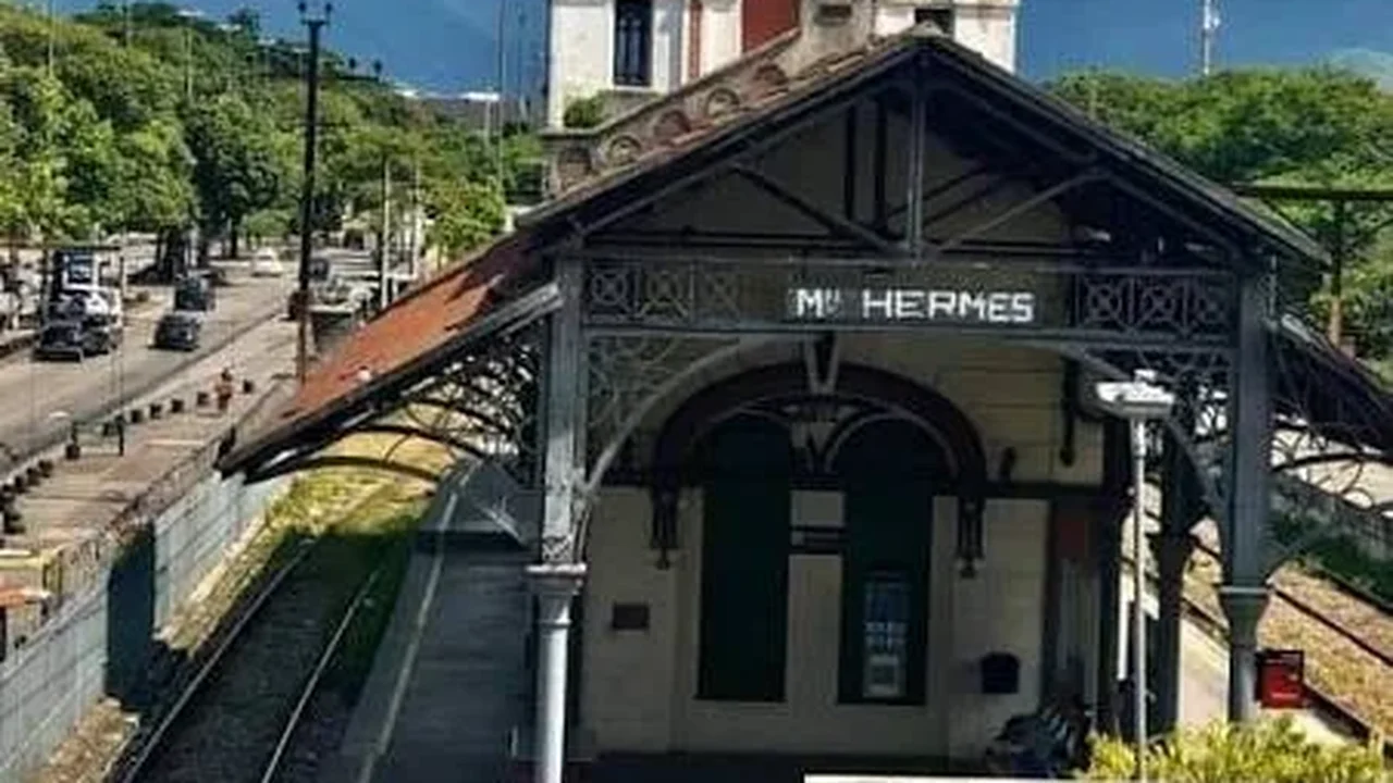 Dois corpos são encontrados em carro em Marechal Hermes