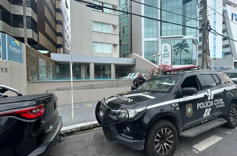 Homem é preso por uso de documento falso em hotel na Pajuçara