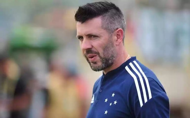 Pezzolano defende Ronaldo: ‘Se não chegasse, Cruzeiro estaria na Série B ou na C’