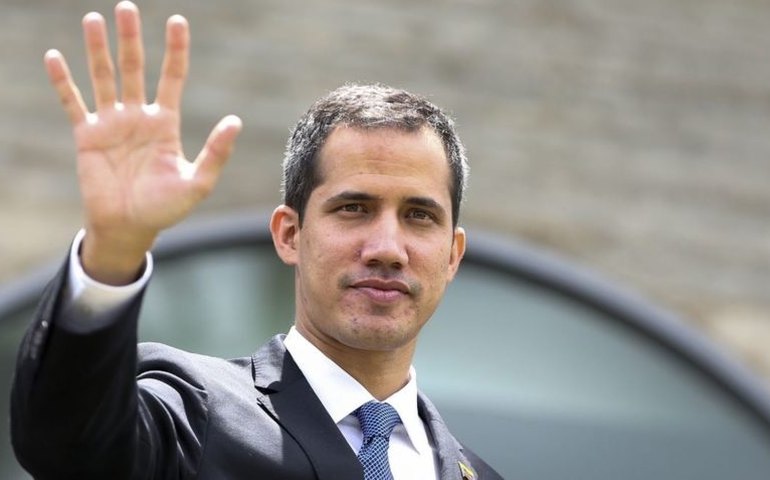 Venezuela emite mandado de prisão contra Guaidó