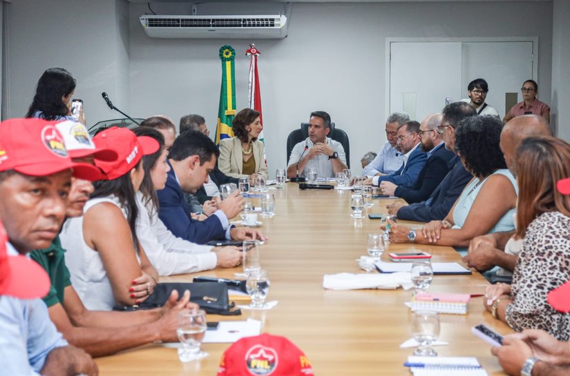 Governador recebe ministra Fernanda Machiaveli para discutir reforma agrária em Alagoas