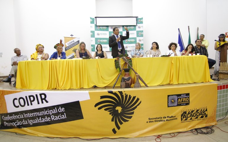 Conferência realizada em Palmeira discute igualdade racial
