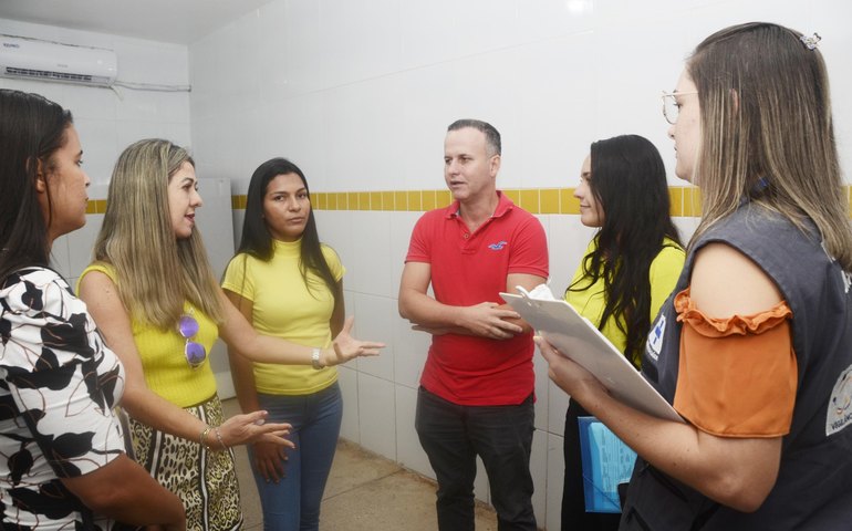 Sesau presta assistência a município sobre casos suspeitos do fenômeno Maré Vermelha