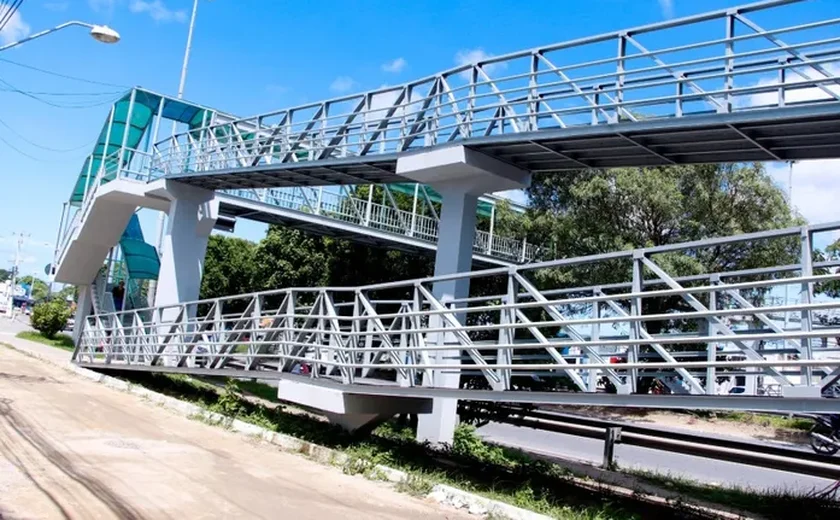 Confira os desvios do trânsito na Av. Durval de Góes Monteiro, neste domingo (18)