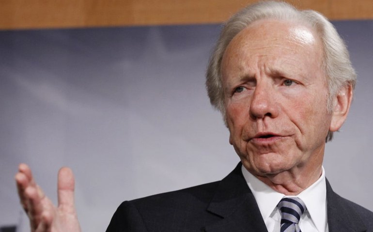 Ex-senador Joseph Lieberman, candidato a vice de Al Gore morre aos 82 anos