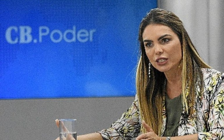 Deputada Paula Belmonte é diagnosticada com coronavírus