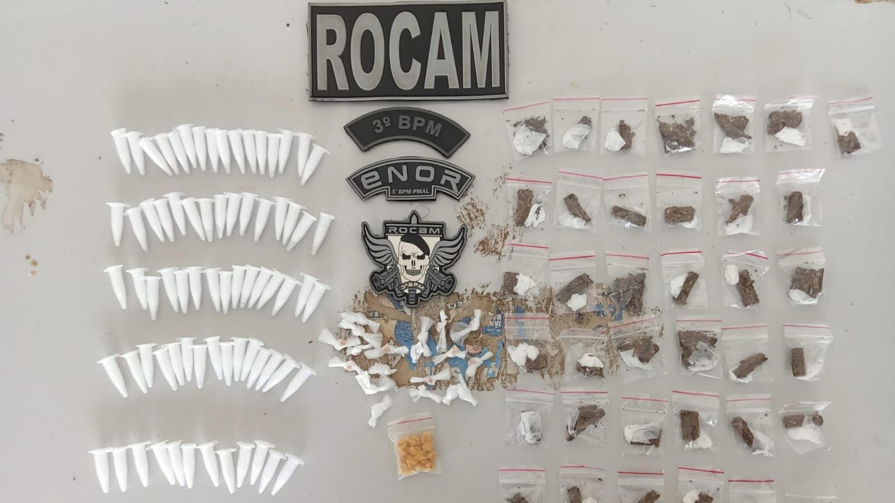 Policiais do 3° e do 7º batalhões da PM prendem suspeitos com drogas e arma de fogo