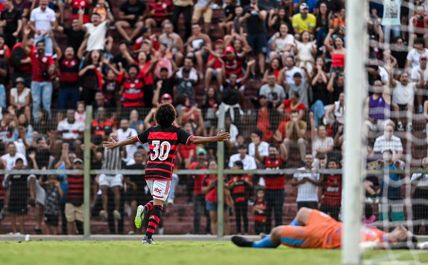 Flamengo estreia na Copinha com goleada de 5 a 0