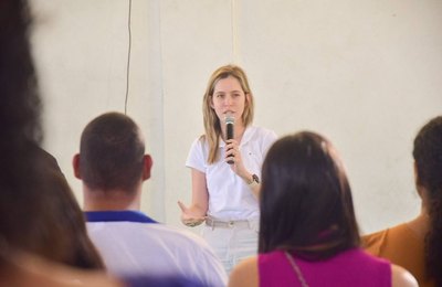 No Sertão de AL, deputada Cibele Moura visita municípios e reforça compromissos com a região