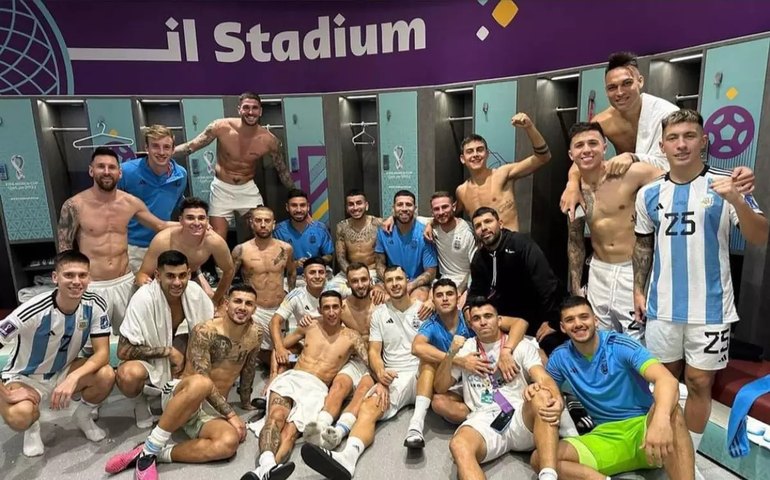 Festa da Argentina tem ‘trenzinho’, mergulho em lixeira e passeio em carro aberto