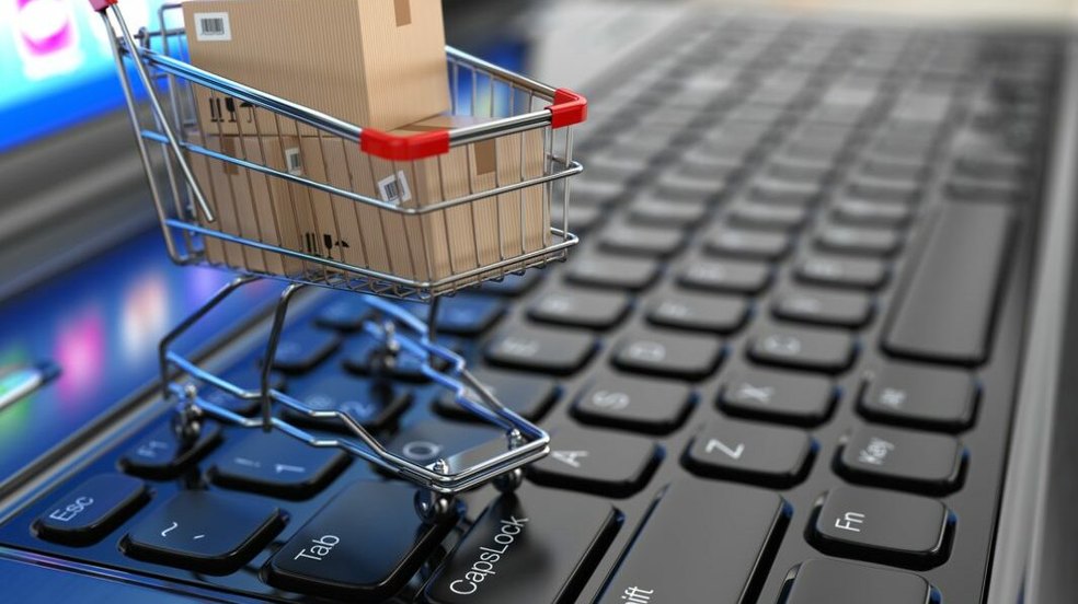 Internet ultrapassa shoppings como opção de compras no natal