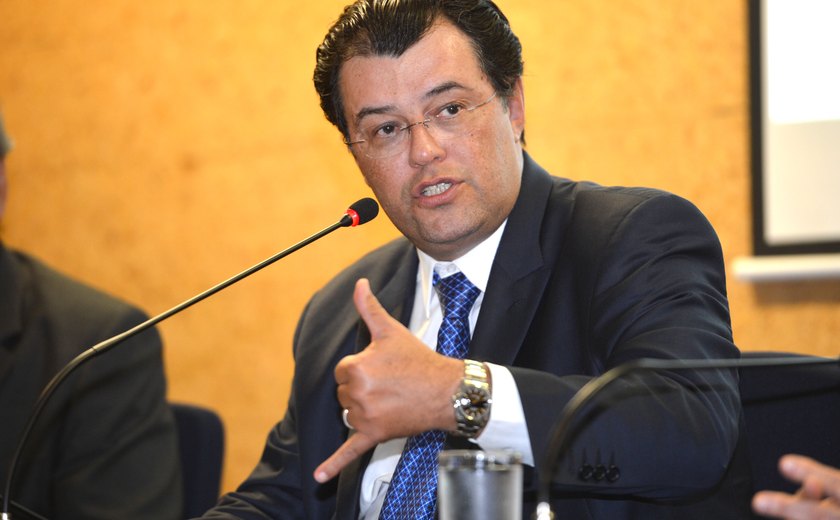 No ano teste da tributária, 2026, imposto será destacado, mas não cobrado, diz Braga