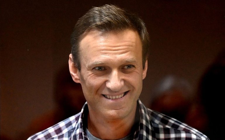 Alexei Navalni, principal opositor de Putin na Rússia, morre na prisão