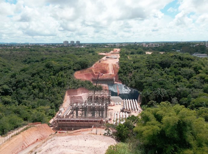 Obras da Linha Verde avançam em ritmo acelerado