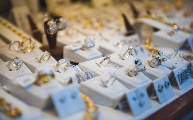 Joalheria é alvo de assalto em shopping de Campinas; três suspeitos são presos