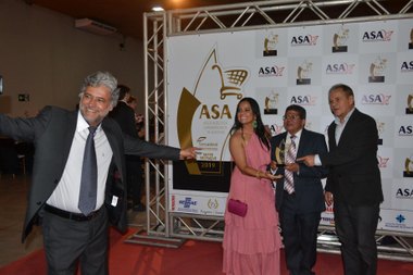 DSC_3433-(Copy).jpg