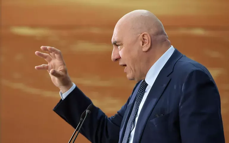 Ministros italiano e brasileiro têm conversa 'cordial'